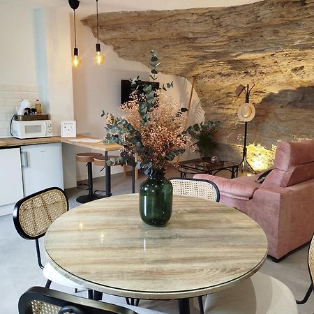 Setenil De Las Bodegas Casa Cueva Las Chicas Del Puente מראה חיצוני תמונה