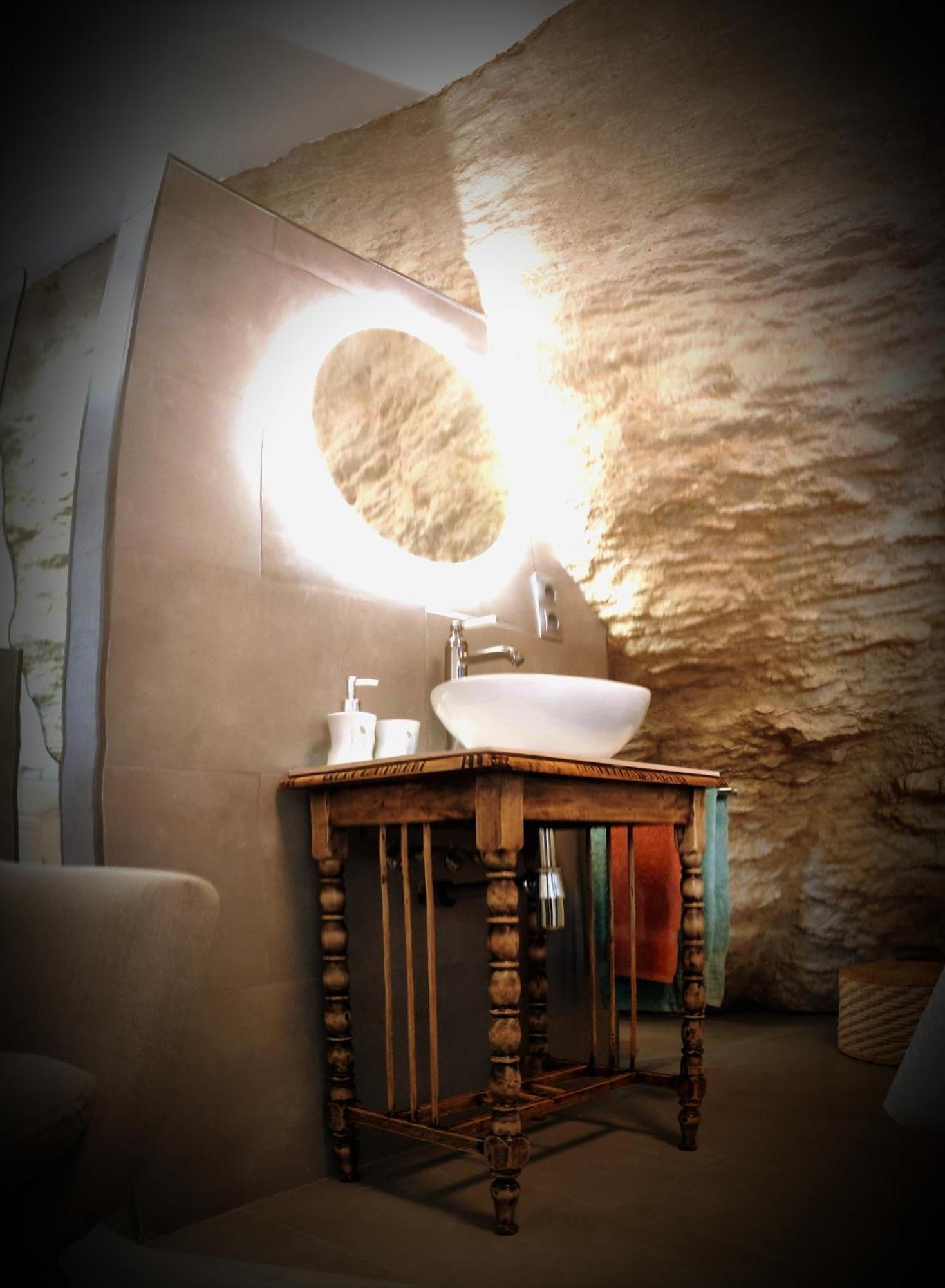 Setenil De Las Bodegas Casa Cueva Las Chicas Del Puente מראה חיצוני תמונה