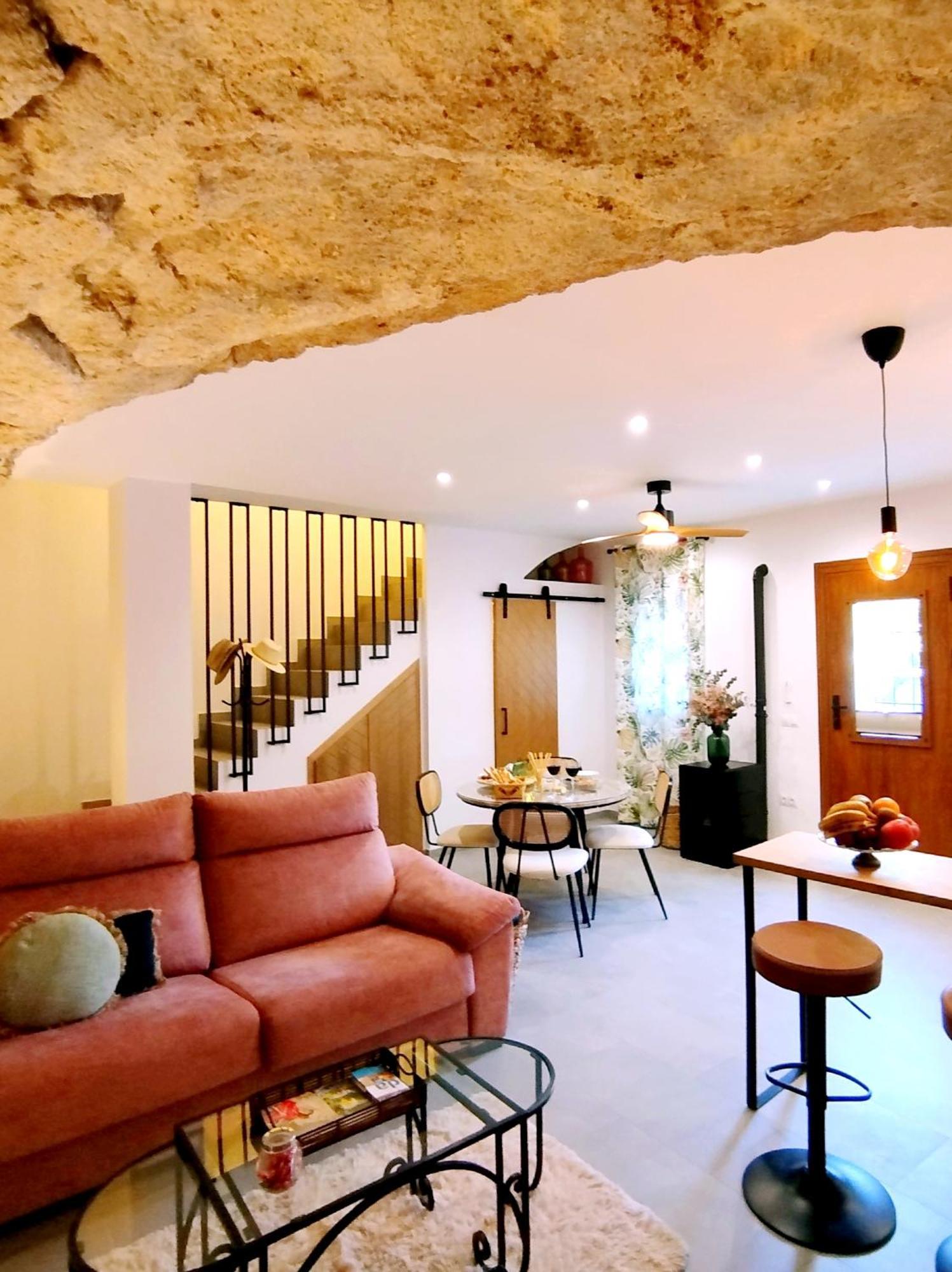 Setenil De Las Bodegas Casa Cueva Las Chicas Del Puente מראה חיצוני תמונה