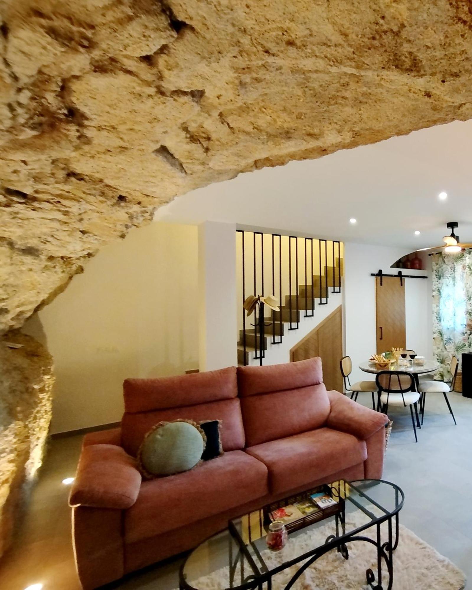 Setenil De Las Bodegas Casa Cueva Las Chicas Del Puente מראה חיצוני תמונה